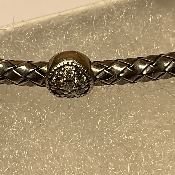 ALISA SINGLE DIAMOND STATION STERLING SILVER TRAVERSA LOCKING BRACELET - Picture 3 of 11